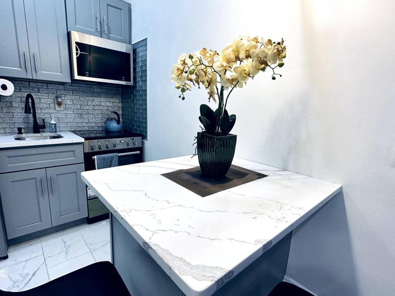 Apartment New - By Rittenhouse Square