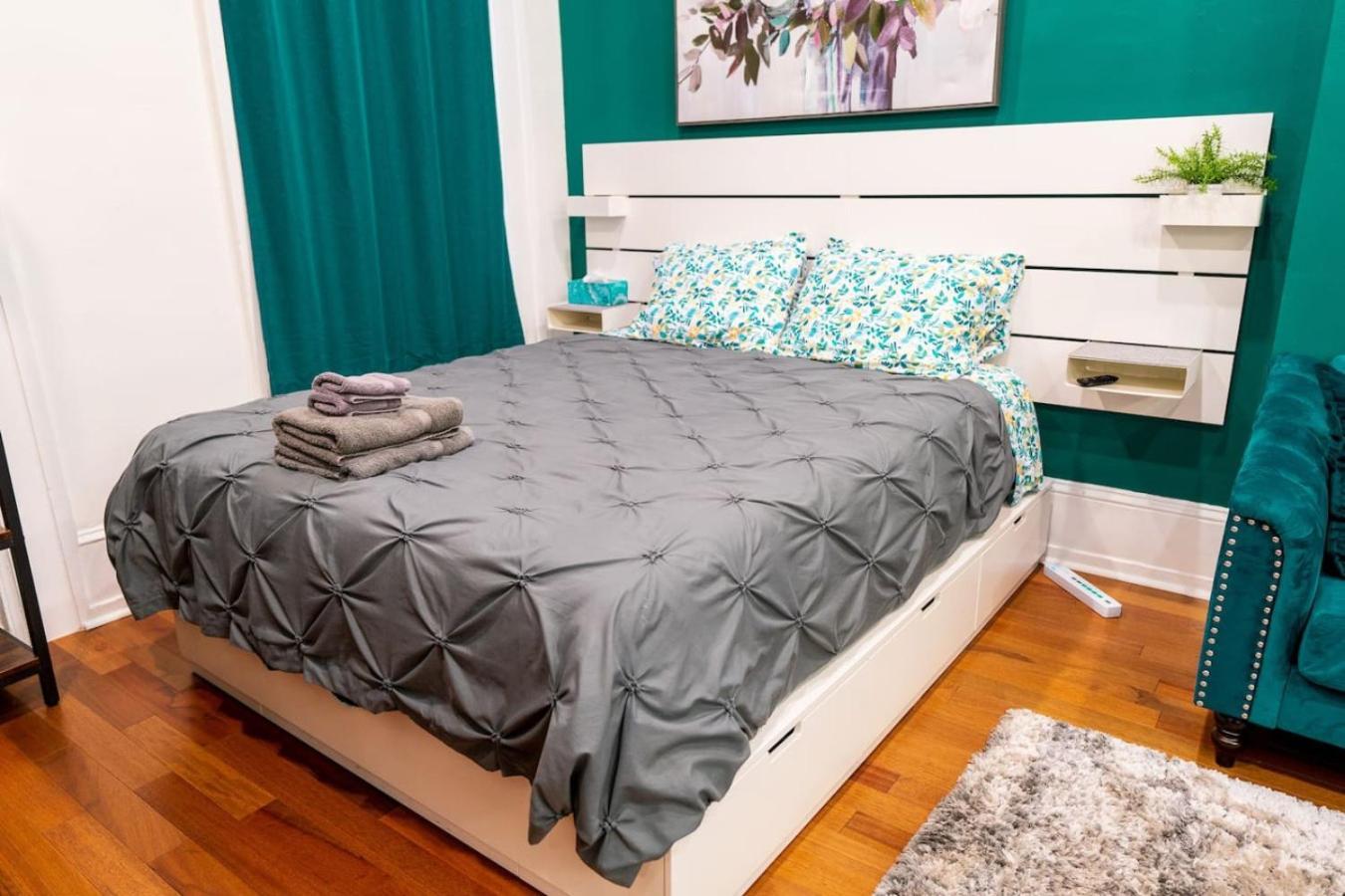 New - By Rittenhouse Square * Philadelphia